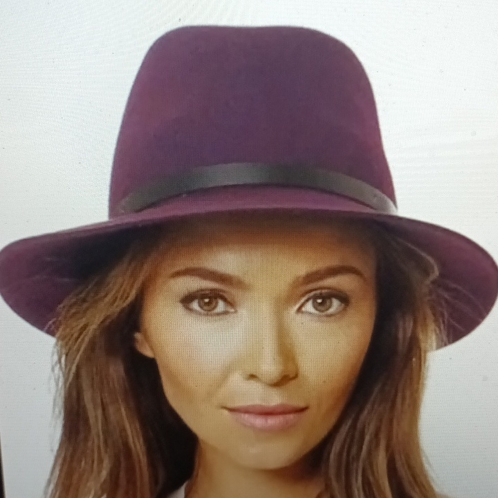 Rag & Bone Maroon/Burgundy hat with leather strap size M